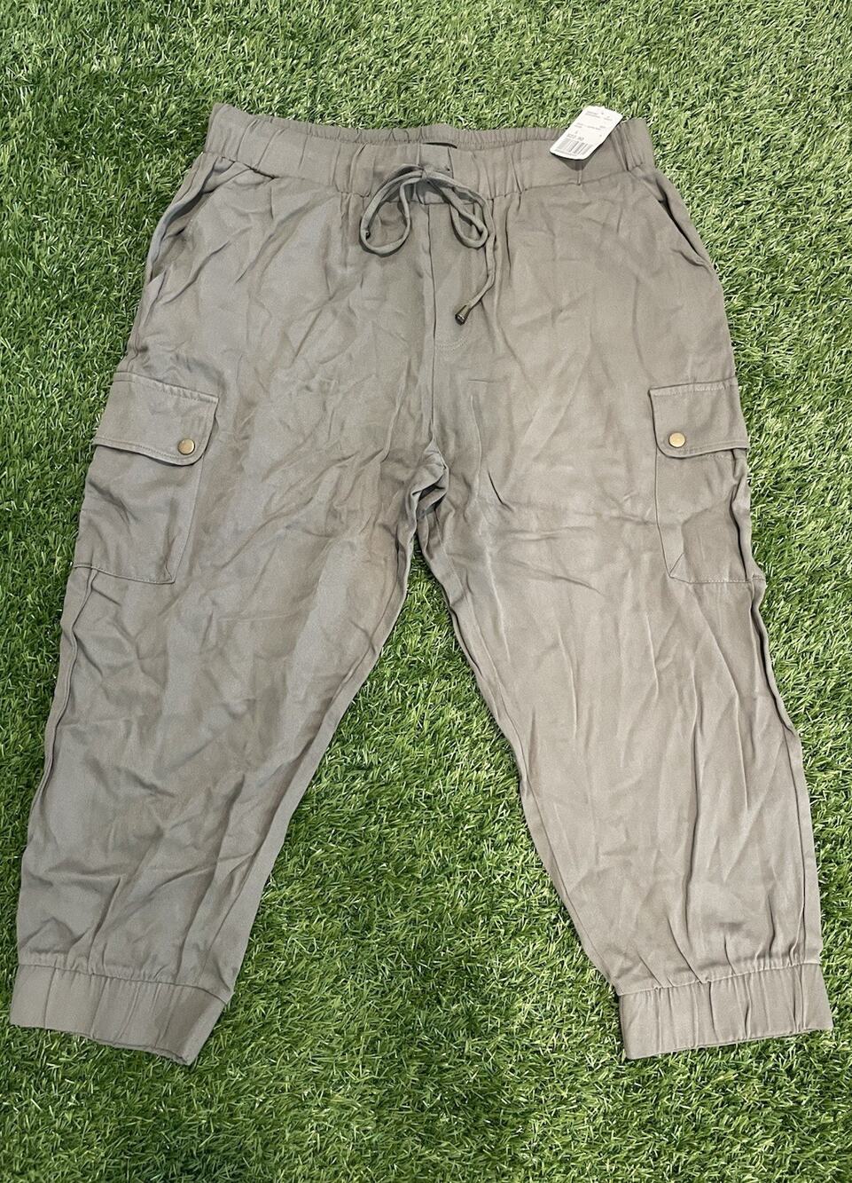 Forever 21 Cargo Pants Womens L Large Olive Green Capri Jogger NWT